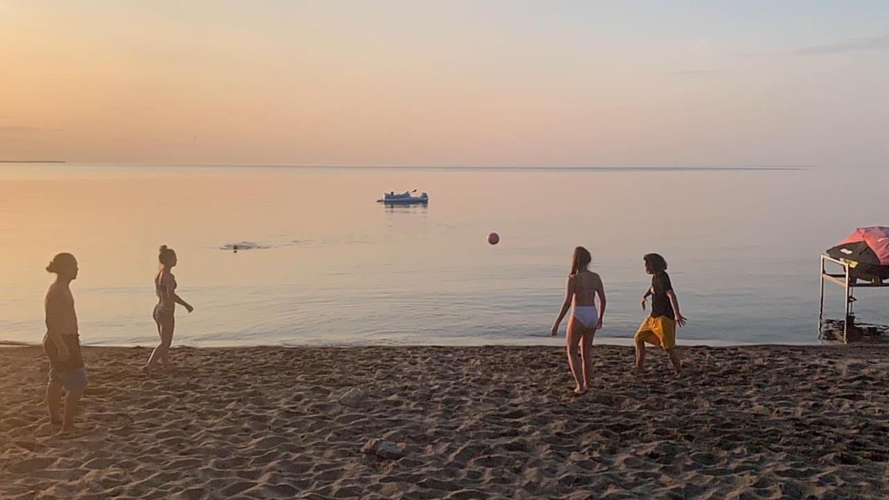 Maison Sur Le Lac Desbiens 외부 사진