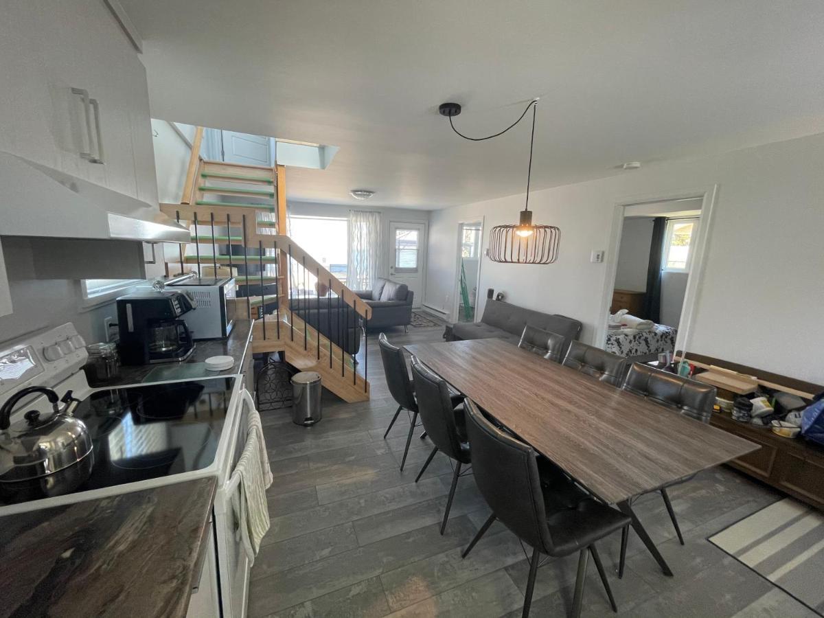 Maison Sur Le Lac Desbiens 외부 사진